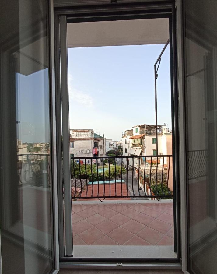 Holiday Home Ischia Bagian luar foto